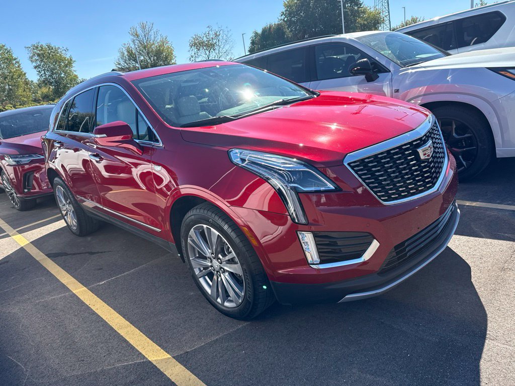 Used 2024 Cadillac XT5 Premium Luxury AWD/4WD image 4