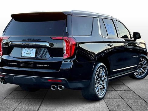 Used 2023 GMC Yukon Denali Ultimate image 13