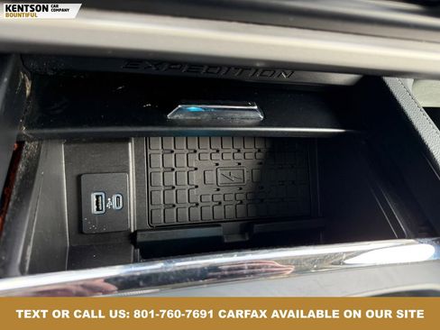 Used 2024 Ford Expedition XLT image 27