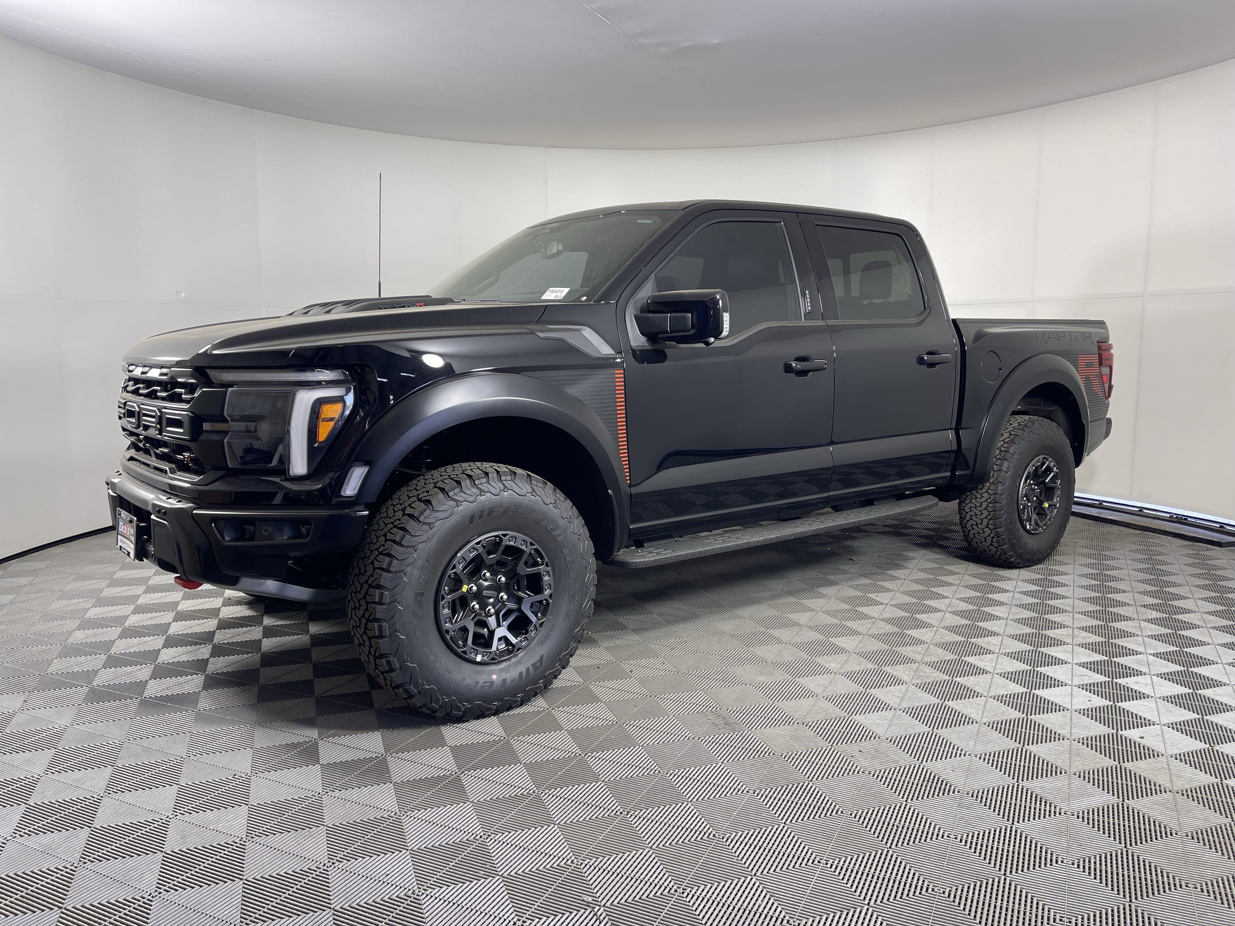 New 2026 Ford F150 Raptor w/ Equipment Group 803A Raptor R AWD/4WD image 21