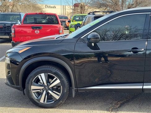 Used 2023 Nissan Rogue SL w/ SL Premium Package image 8