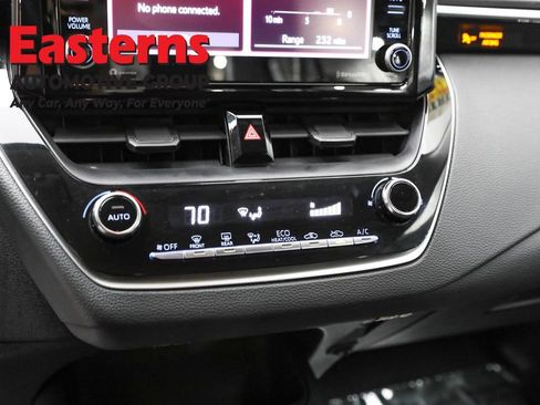 Used 2022 Toyota Corolla LE FWD image 20