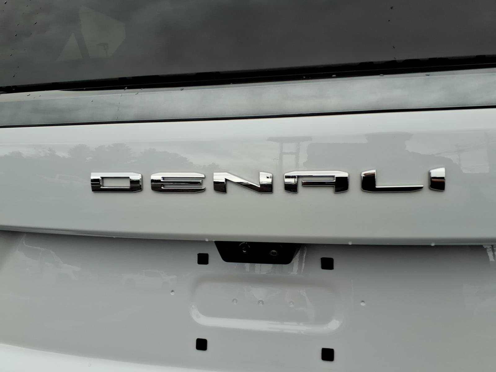 Used 2026 GMC Yukon Denali Ultimate AWD/4WD image 21