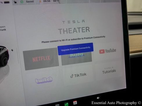 Used 2024 Tesla Model Y Performance AWD/4WD image 23