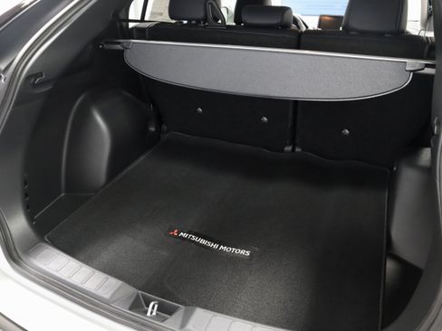 New 2026 Mitsubishi Eclipse Cross SE image 11