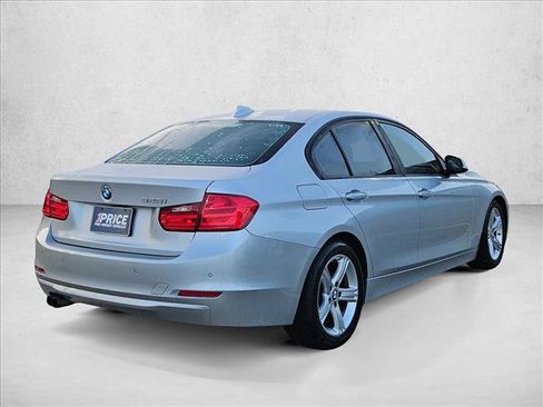 Used 2015 BMW 328i Sedan RWD image 5