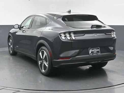 Used 2022 Ford Mustang Mach-E Select image 6