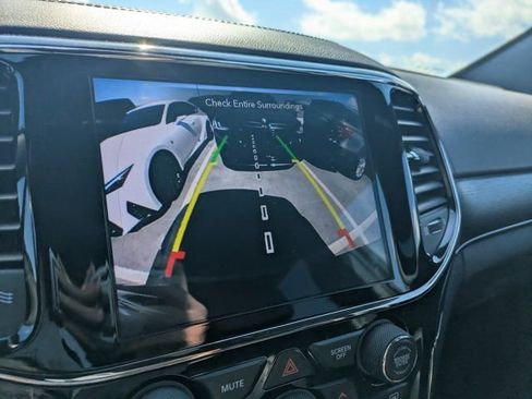 Used 2020 Jeep Grand Cherokee High Altitude image 27