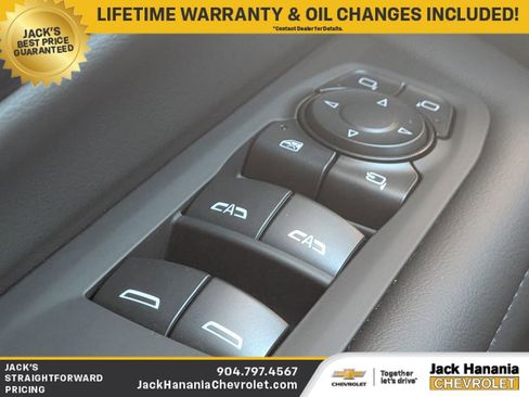 New 2026 Chevrolet Suburban LT w/ Comfort Package AWD/4WD image 25