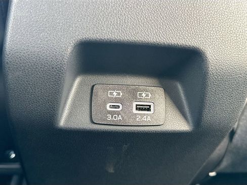 Certified 2025 Subaru Crosstrek 2.5i Limited w/ Crosstrek Mirror Package image 35