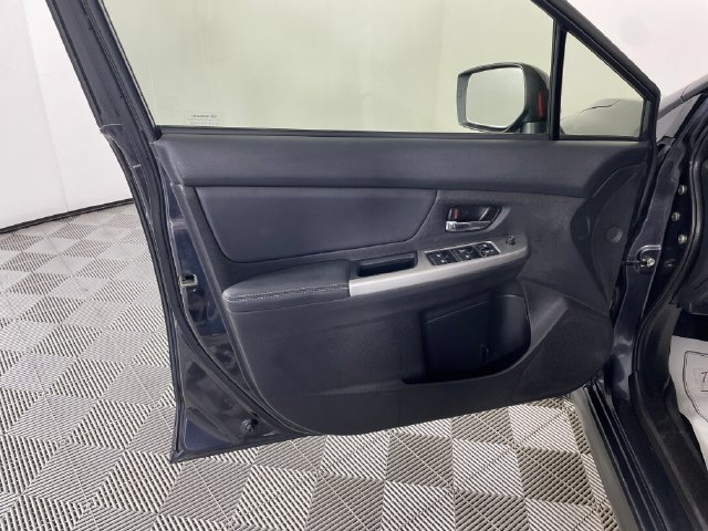 Used 2015 Subaru Crosstrek 2.0i Limited AWD/4WD image 17