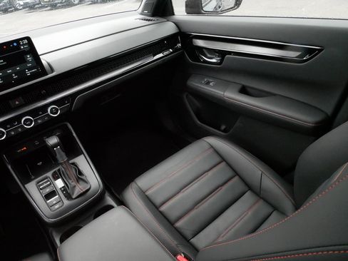 Certified 2026 Honda CR-V Sport Touring image 11