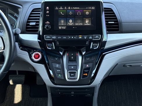 Used 2023 Honda Odyssey Touring image 30