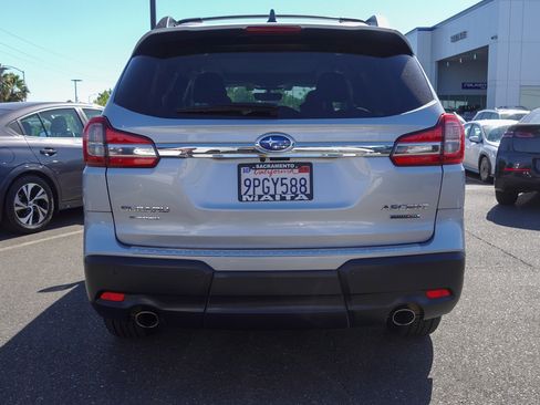 Certified 2021 Subaru Ascent Limited w/ Technology Package AWD/4WD image 6