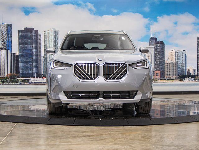 Used 2026 BMW X3 xDrive30i w/ Convenience Package AWD/4WD image 3