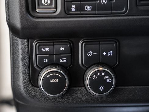 Used 2024 Chevrolet Tahoe LT w/ Luxury Package AWD/4WD image 49