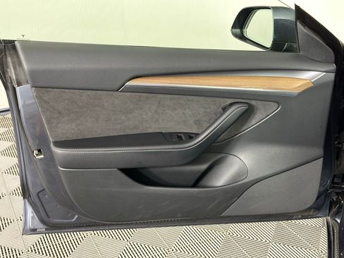 Used 2023 Tesla Model 3 Standard Range image 38