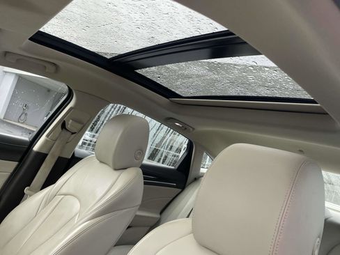 Used 2018 Buick LaCrosse Essence w/ Sun and Shade Package image 2