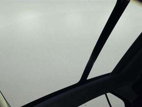 New 2026 Buick Envision Sport Touring image 32