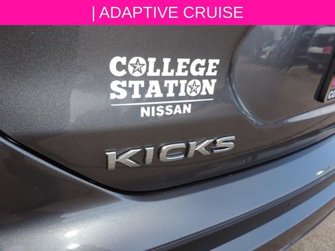 Certified 2024 Nissan Kicks SV FWD image 11
