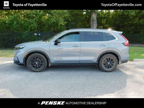 Used 2023 Honda CR-V Sport image 9