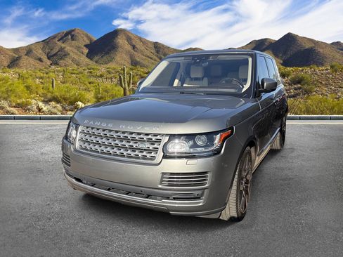 Used 2017 Land Rover Range Rover HSE AWD/4WD image 2