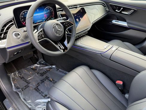 New 2026 Mercedes-Benz E 350 Sedan image 4