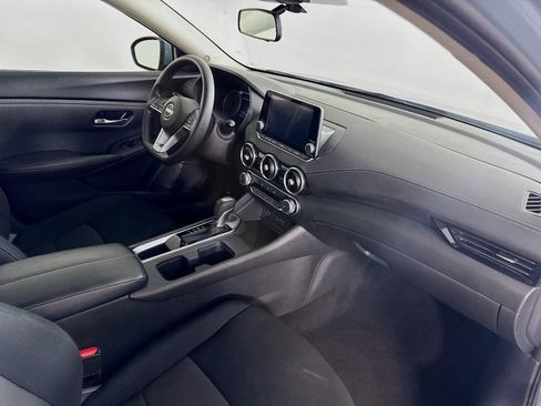 Used 2024 Nissan Sentra SV FWD image 27