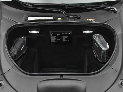 Certified 2021 Ferrari F8 Tributo image 28