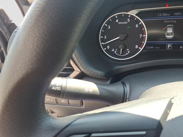Used 2025 Nissan Sentra SV FWD image 23