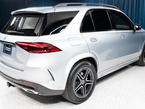 New 2026 Mercedes-Benz GLE 580 4MATIC image 5