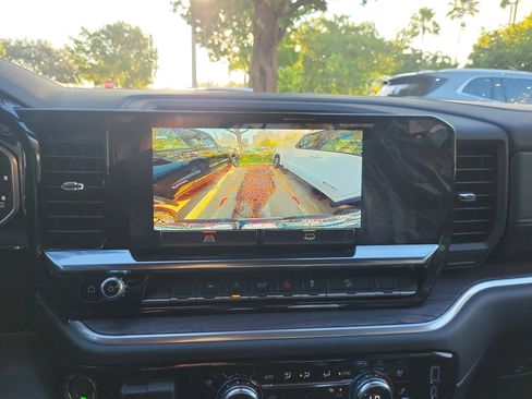 New 2026 GMC Sierra 1500 SLT w/ SLT Premium Package image 12