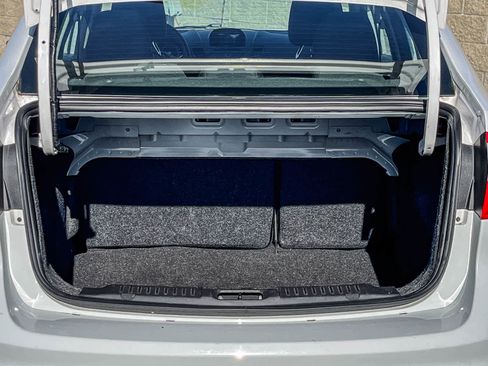 Used 2017 Ford Fiesta SE image 24