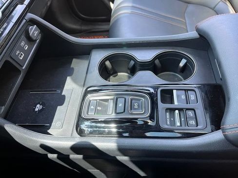 Used 2023 Honda Pilot TrailSport image 25
