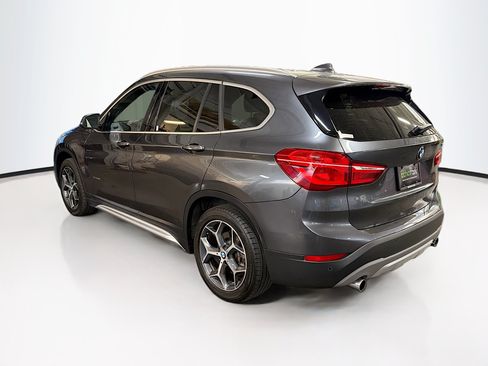 Used 2018 BMW X1 xDrive28i AWD/4WD image 5