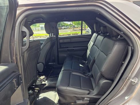 Used 2020 Ford Explorer 4WD Police Interceptor w/ Ready For The Road Package image 18