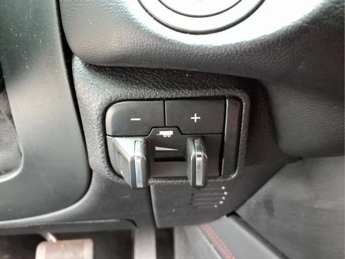 Used 2025 Dodge Durango GT AWD/4WD image 23