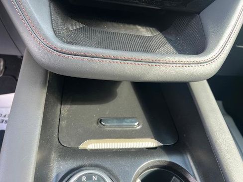 Used 2025 Ford Explorer Active image 19