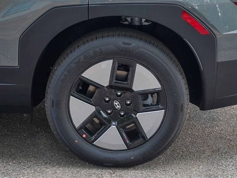 New 2026 Hyundai Santa Fe SE image 11