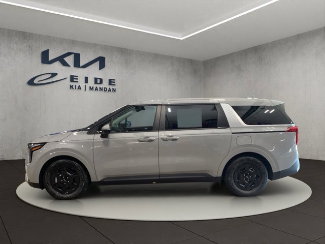 New 2027 Kia Carnival FWD image 10