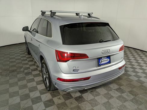 Used 2021 Audi Q5 2.0T Premium Plus w/ Premium Plus Package AWD/4WD image 4
