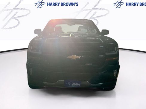 Used 2017 Chevrolet Silverado 1500 LT w/ All Star Edition AWD/4WD image 7