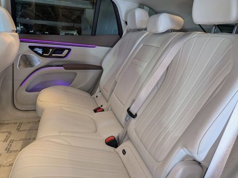 Certified 2023 Mercedes-Benz EQS 580 4MATIC SUV image 18