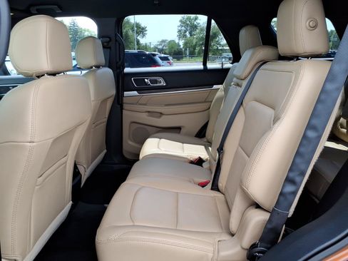 Used 2017 Ford Explorer Limited AWD/4WD image 9