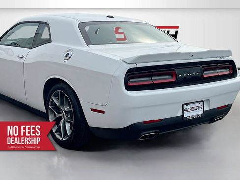 Used 2022 Dodge Challenger GT RWD image 5