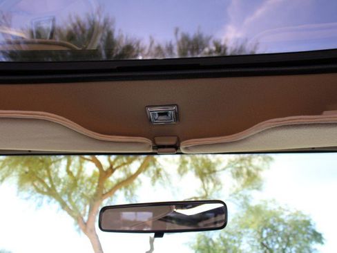 Used 1990 Jeep Grand Wagoneer image 59