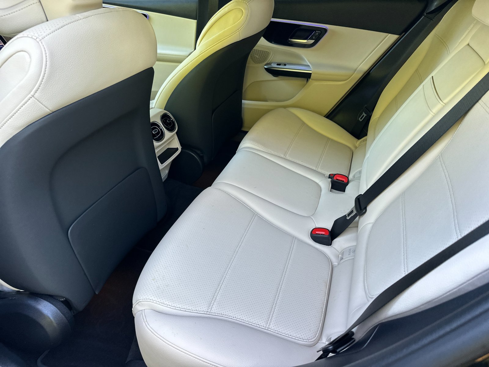 Certified 2026 Mercedes-Benz GLC 300 4MATIC image 12