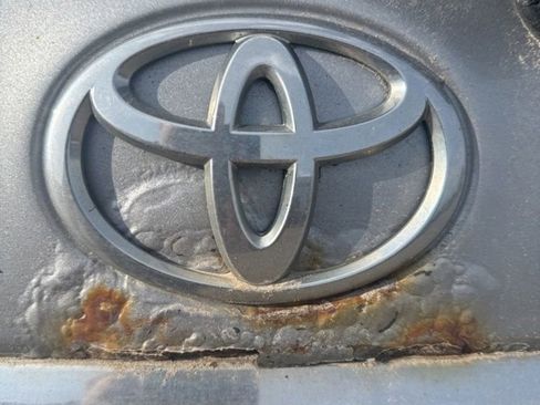 Used 2016 Toyota Sequoia Limited w/ Safety & Convenience Package image 27