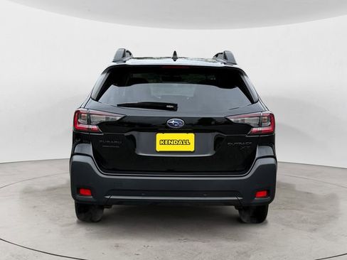 Certified 2023 Subaru Outback Onyx Edition XT AWD/4WD image 4