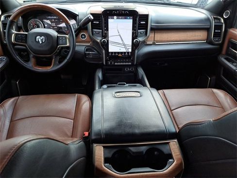 Used 2022 RAM 3500 Limited image 11